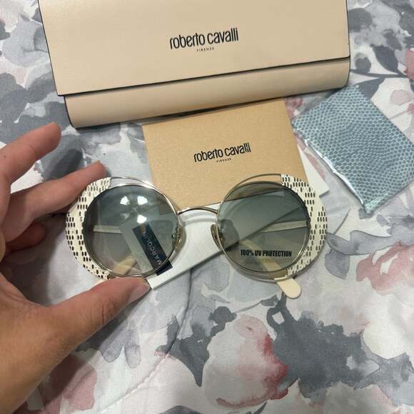 Roberto Cavalli RC 1126 32Q Round Gold and Cream Snake-Print Sunglasses
